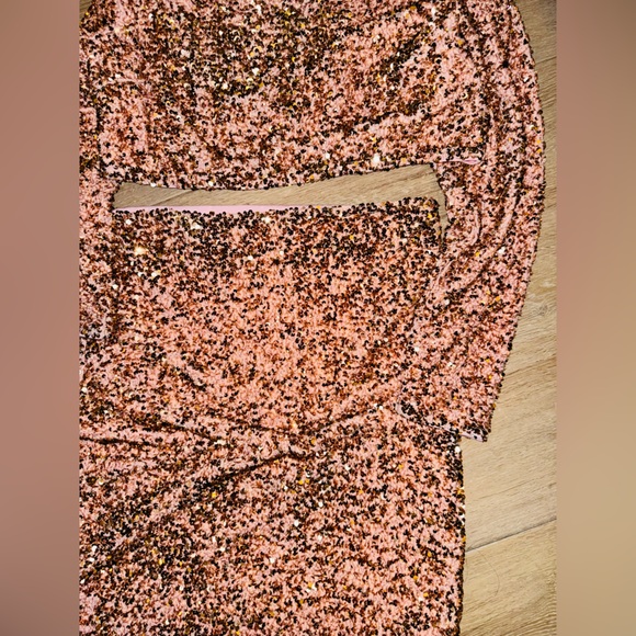 Look at Me Shine Sequin Set. (new with tags) - Picture 11 of 13